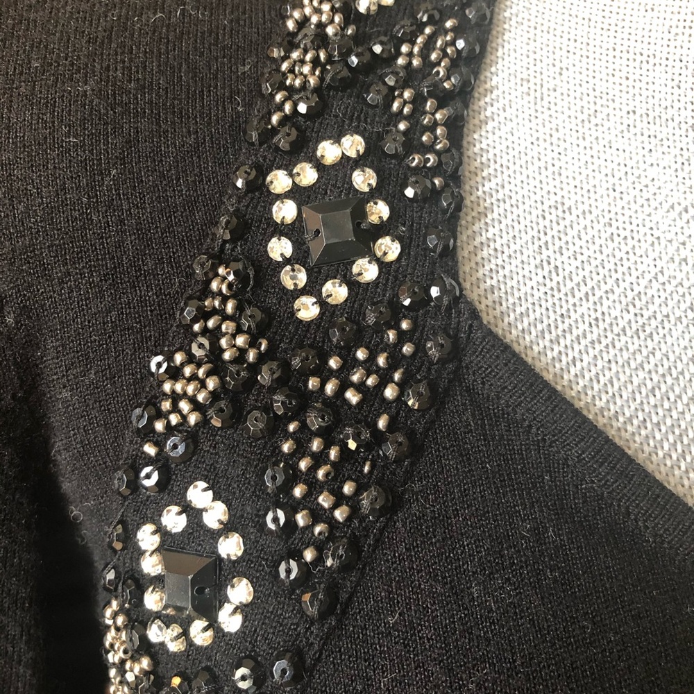 Sweater - Picture 3 of 5